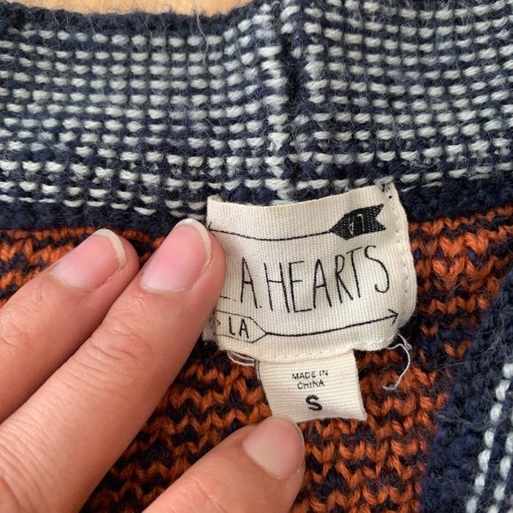 Cardigan - Picture 2 of 3